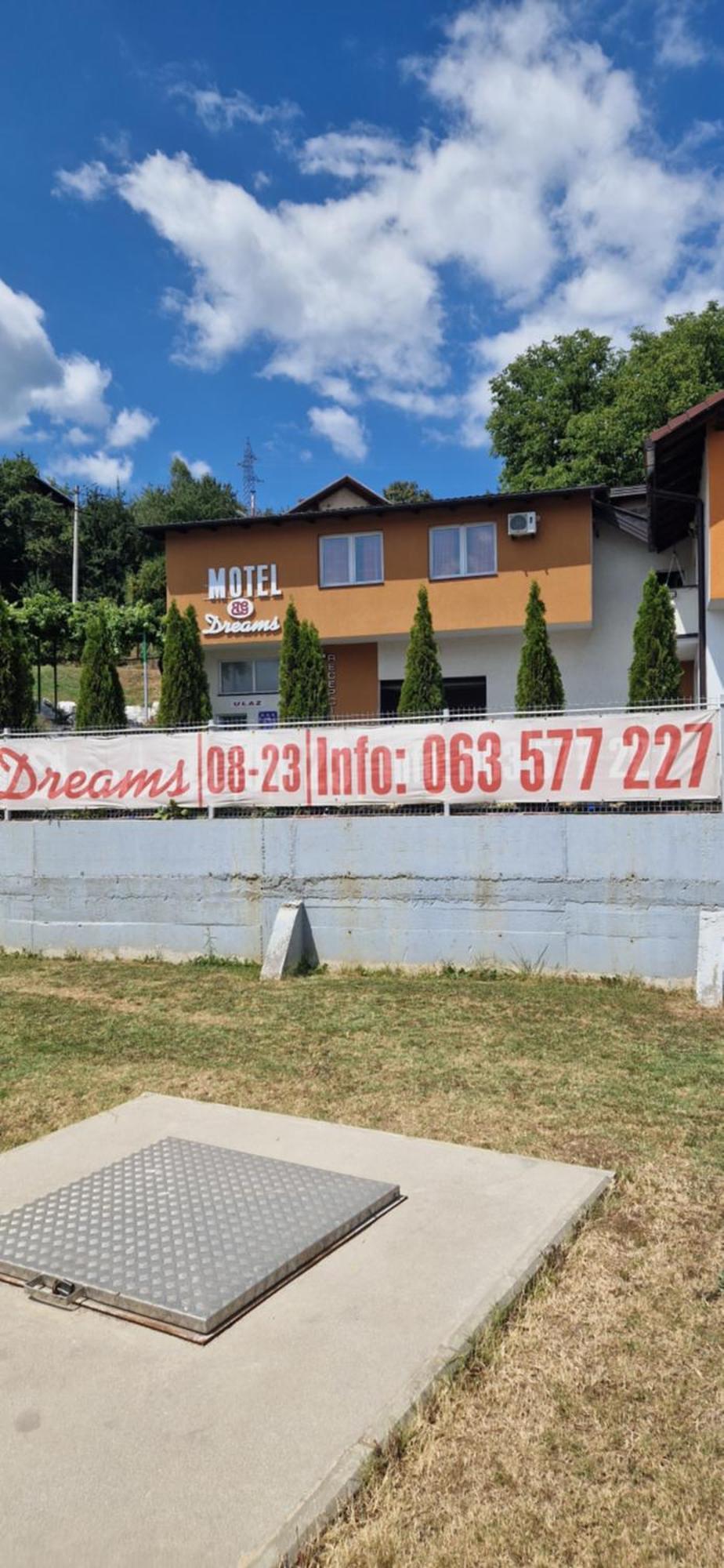 Motel Dreams Novi Travnik Exterior foto