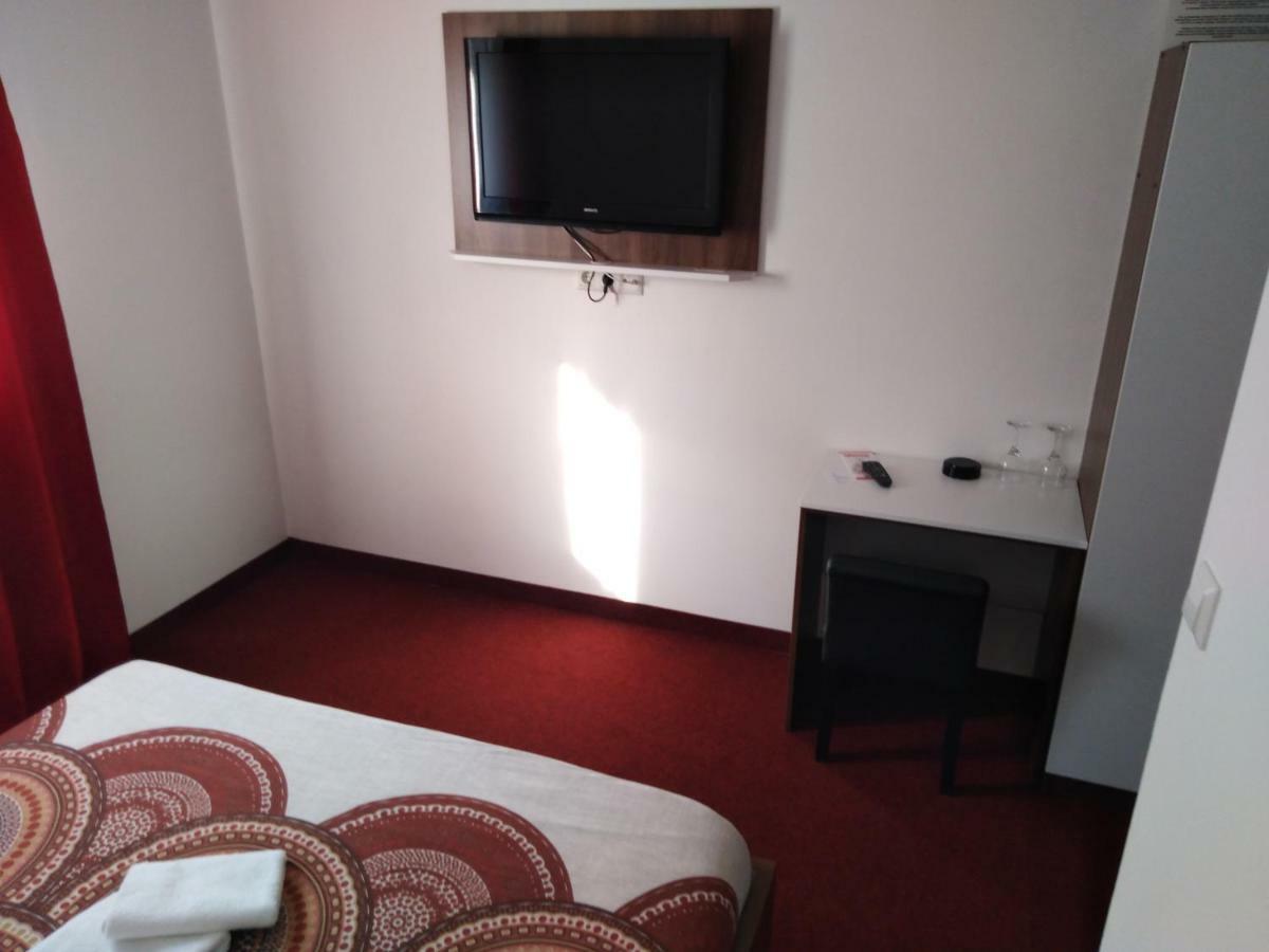 Motel Dreams Novi Travnik Exterior foto